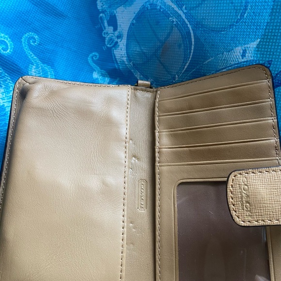 COACH SAFFIANO LEATHER Wallet Wristlet OL-SCHOOL - Picture 13 of 14